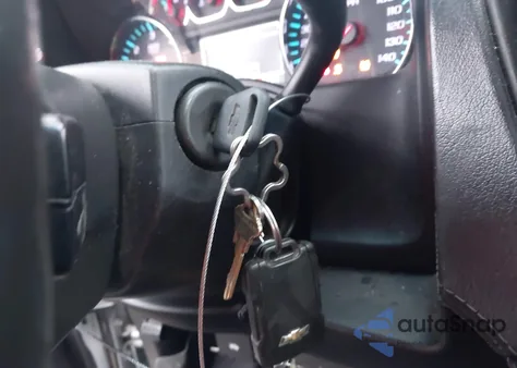 2015 Chevrolet Suburban 1500 Lt из США, поврежденный, VIN 1GNSKJKC9FR592302